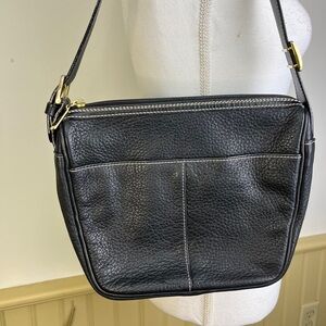 Vintage Burberrys Shoulder Bag Nova Check Black Leather COA Classic Winter Chic